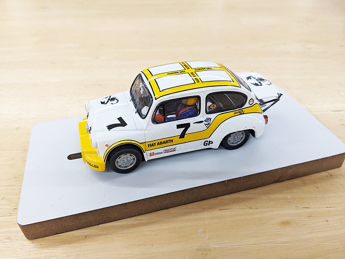 SCX Fiat Abarth 1000TCR 【USED】
