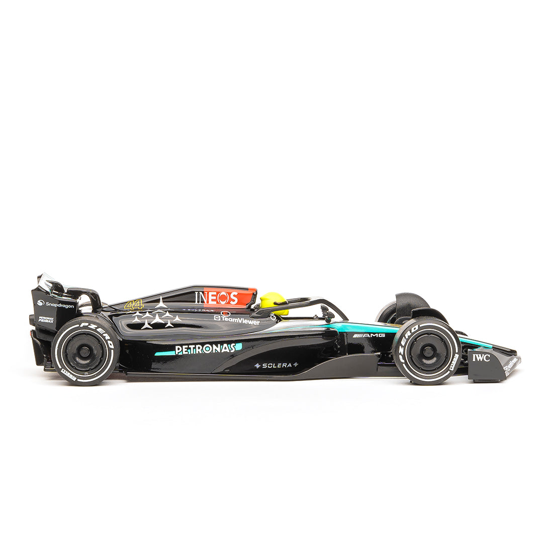 NSR	0507IL	NSR Formula 22 Silver Arrow Livery #44 LH