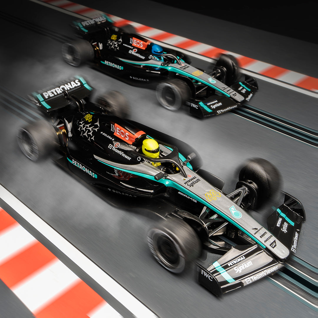 NSR	0507IL	NSR Formula 22 Silver Arrow Livery #44 LH