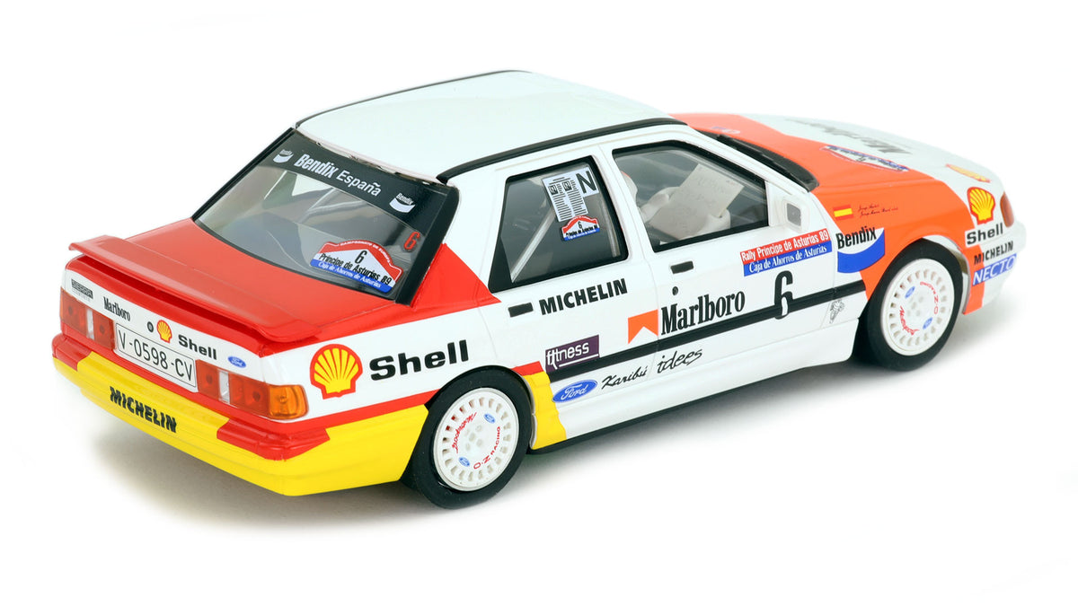 AvantSlot AV52502 Ford Sierra Gr.N - Bardolet