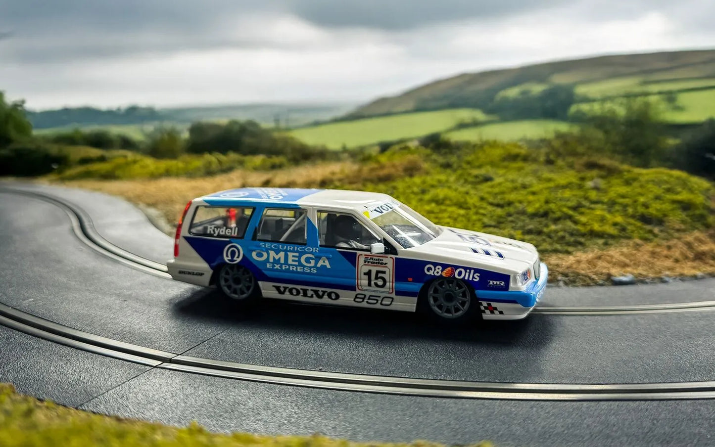 Scalextric C4597  Volvo 850 Estate - BTCC 1994 - Rickard Rydell