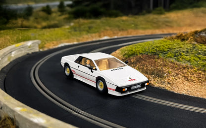 Scalextric C4631 Lotus Esprit Turbo White - James Bond 'For Your Eyes Only'