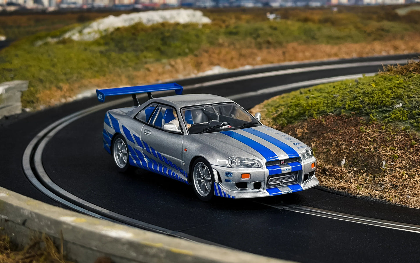 Scalextric C4674 Nissan Skyline GT-R R34 - 2 Fast 2 Furious