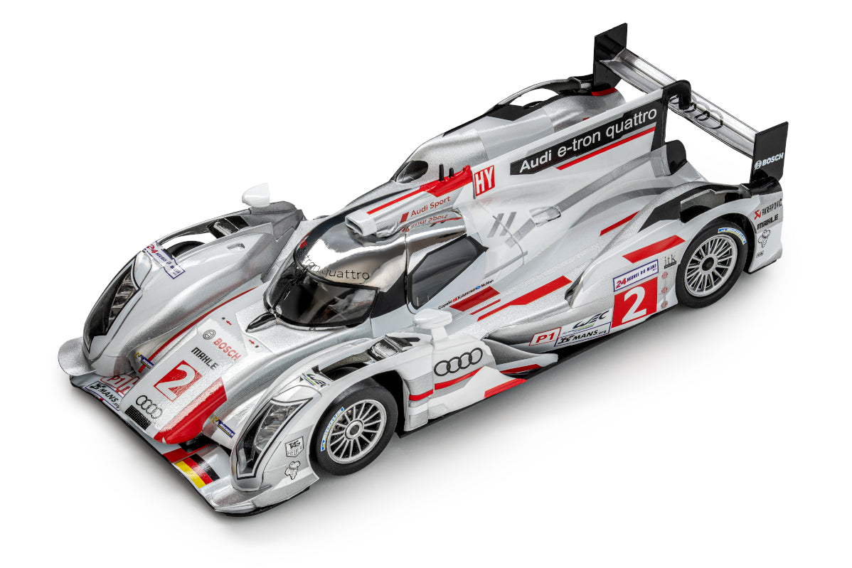 [Pre-Order] slot.it CA38b Audi R18 e-tron quattro 2nd 24h Le Mans 2012