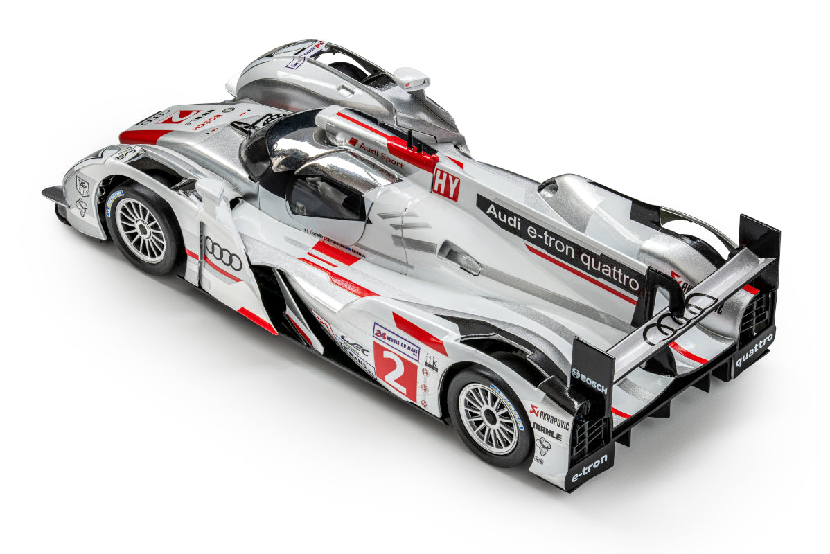 [Pre-Order] slot.it CA38b Audi R18 e-tron quattro 2nd 24h Le Mans 2012