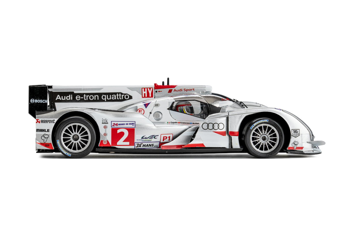 [Pre-Order] slot.it CA38b Audi R18 e-tron quattro 2nd 24h Le Mans 2012