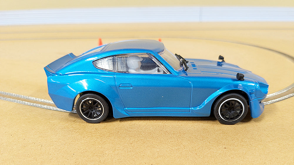 SRJP SRJP-C02f S30Z Metallic Blue – SLOTCARPARK